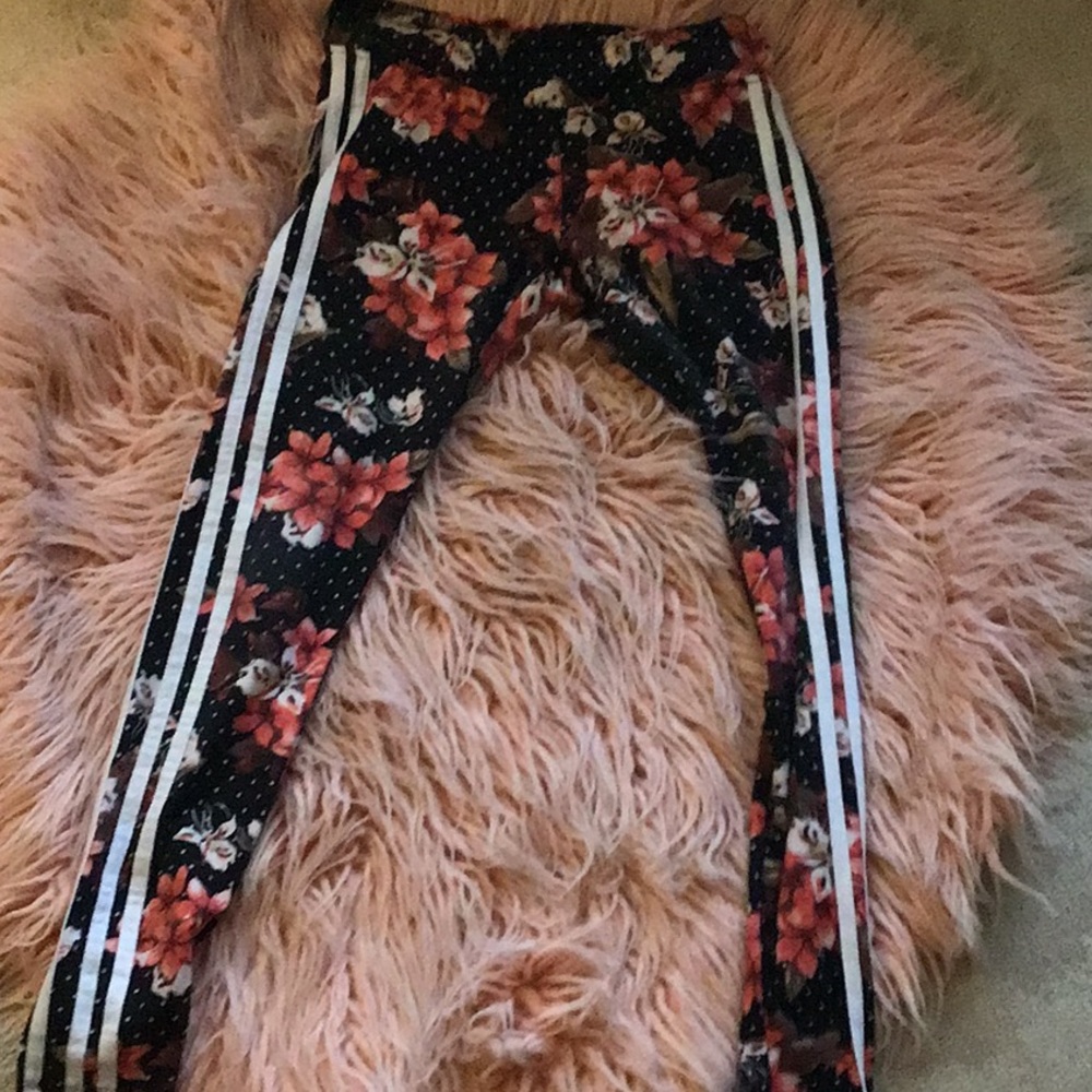 Stretchy pants